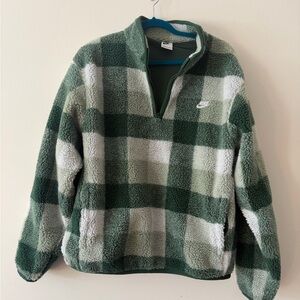 Nike Men's Green and White Checkered Zip-Up Sweater